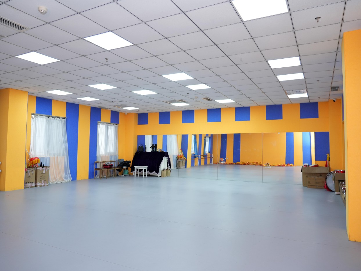 宽敞排练厅