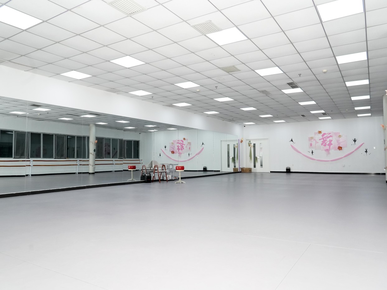 宽敞排练厅